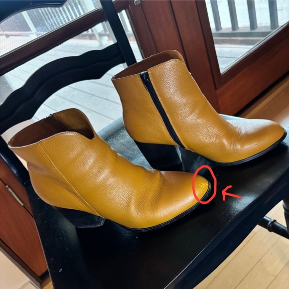 CHARLOTTE STONE size 9 mustard yellow booties - Picture 12 of 16
